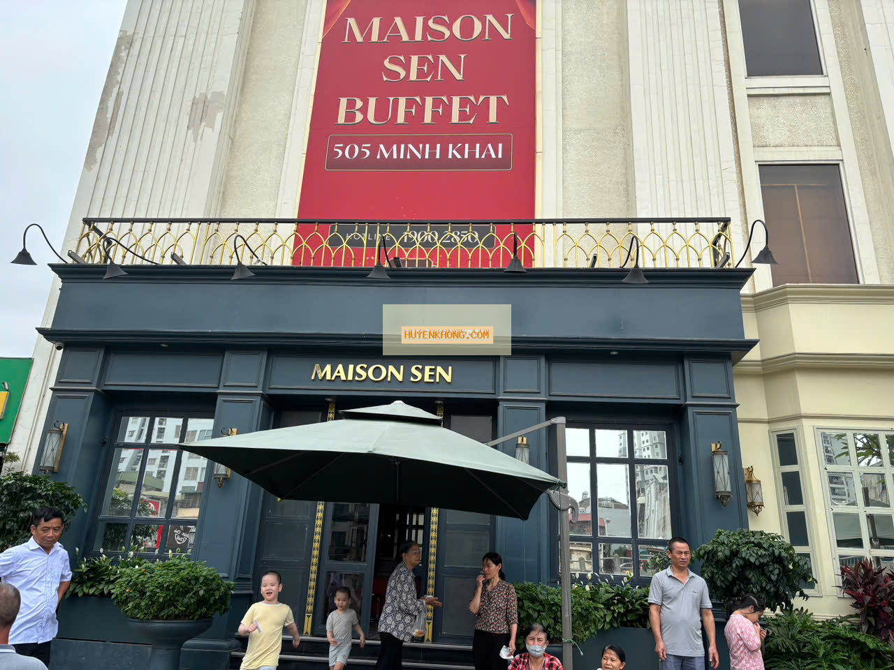Phong thủy Maison Sen Buffet Minh Khai tọa 339.721° tại Hà Nội