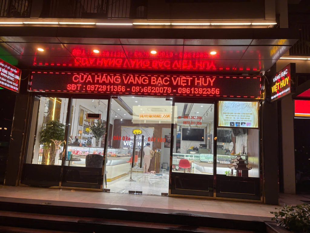 Phong thủy Vàng Bạc Việt Huy VHOP tọa 301.293° tại Hà Nội