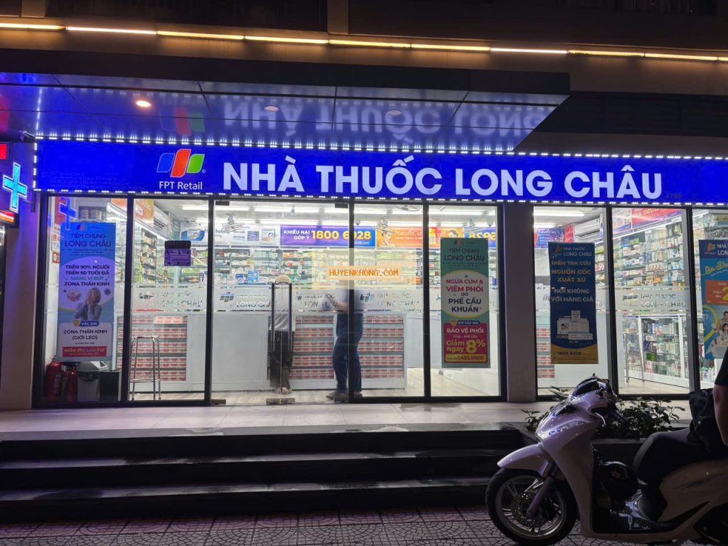 Phong thủy Nhà thuốc Long Châu S1.09 VHOP tọa 301.293° tại Hà Nội