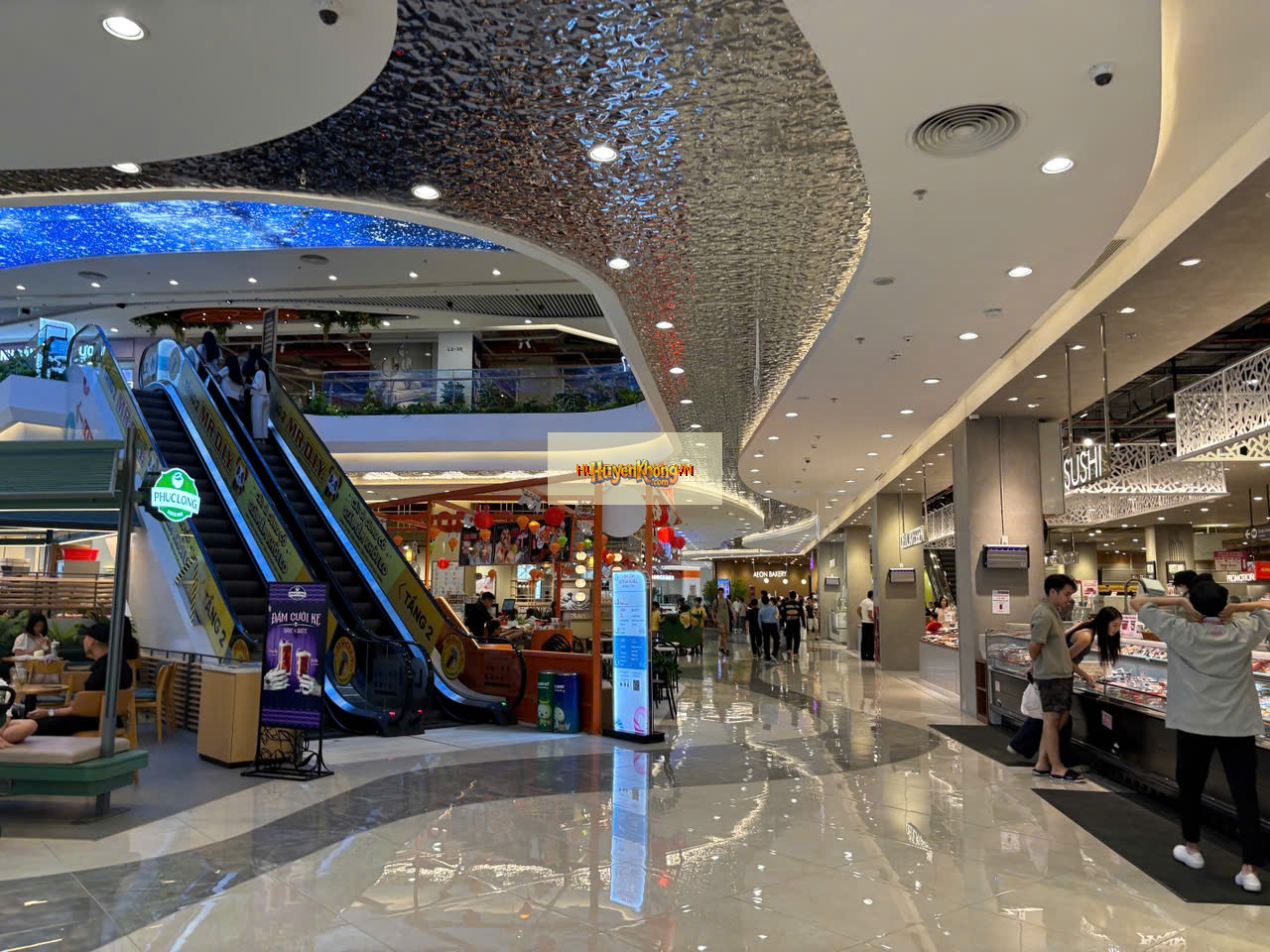 Ảnh nội thất (bố trí chính bên trong) - VIncom Mega Mall (Văn Giang, VHOP2) tại Hưng Yên